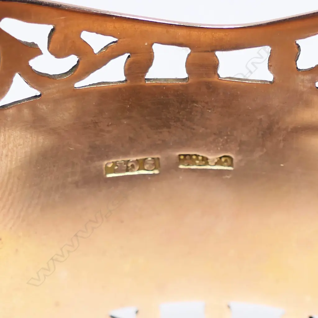 G & T Young (Dunedin) 9ct rose gold napkin ring, Image 1++